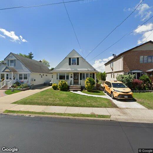 Foto principal - 573 Lakeville Rd