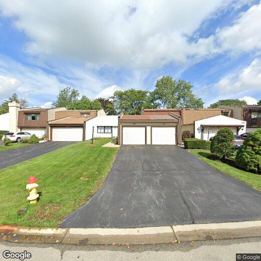 Primary Photo - 130 Cascade Dr