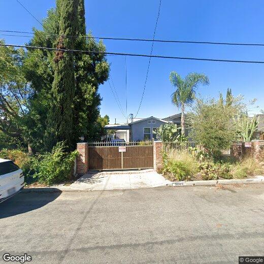 Primary Photo - 5809 Rhodes Ave