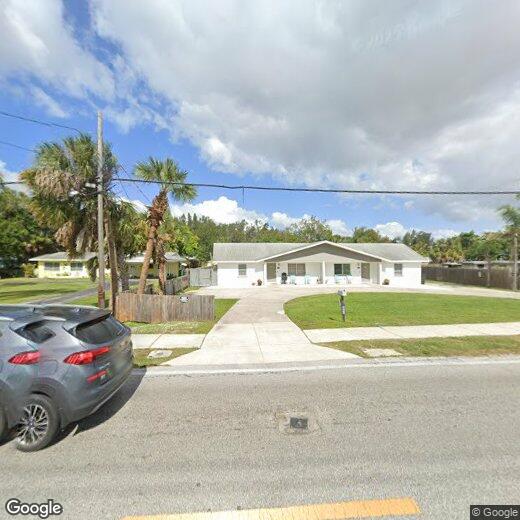 Primary Photo - 1611 57th Ave W