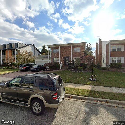 Primary Photo - 729 Wilson St