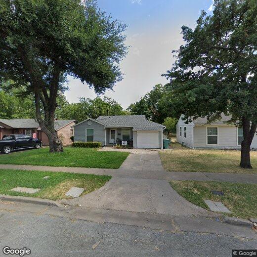 Primary Photo - 312 W Dexter St