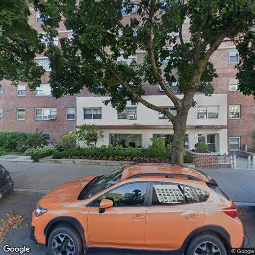 Primary Photo - 225 Adams St