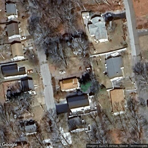 Primary Photo - 105 Hillcrest Rd