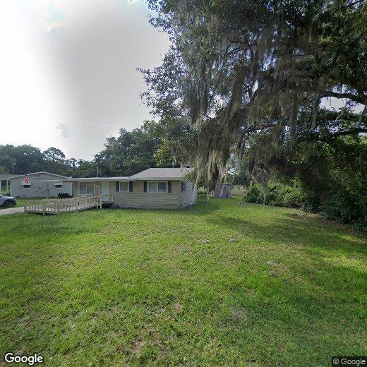 Primary Photo - 6315 N Shorewood Dr