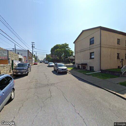 Primary Photo - 711 N Church St