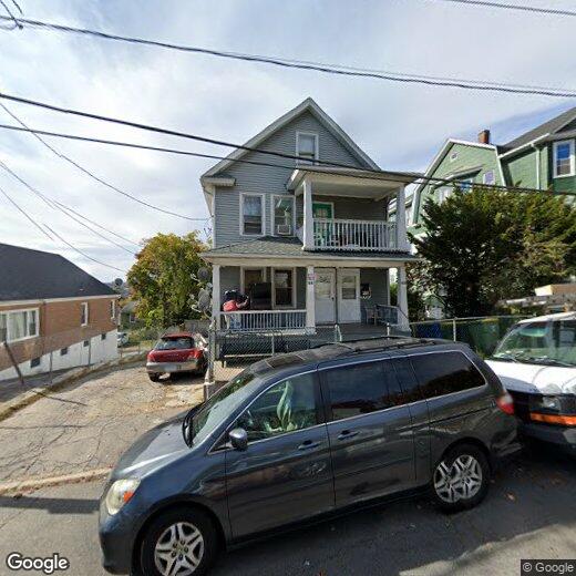 Primary Photo - 236 Oak St