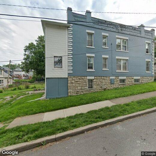 Primary Photo - 223 N Jackson Ave