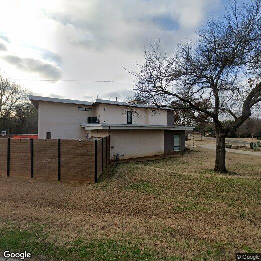 Foto principal - 11248 Jamestown Rd