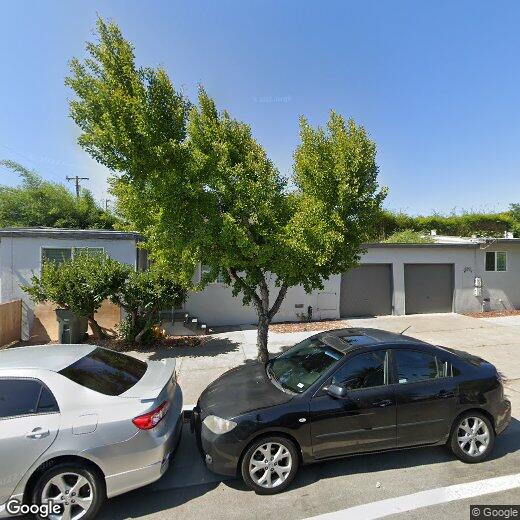 Primary Photo - 525 9th Ave