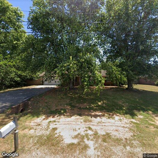 Primary Photo - 103 Piper Ln
