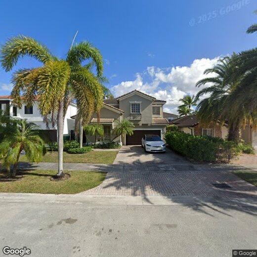 Primary Photo - 915 SW 155th Ct