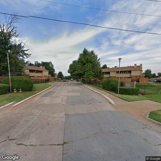 Primary Photo - 14327 N Pennsylvania Ave