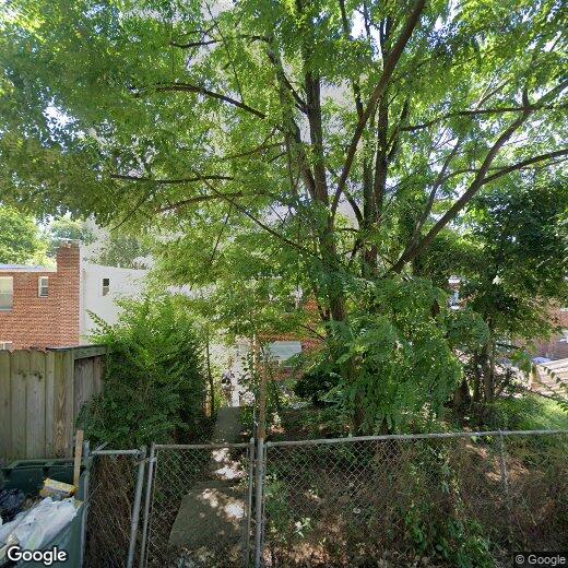 Foto principal - 1549 Fort Dupont St SE
