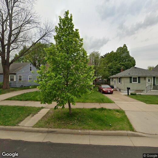 Primary Photo - 824 S 11th Ave Lower