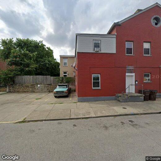 Primary Photo - 746 Columbia St