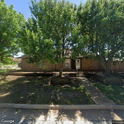 3701 Southwind Ave, Oklahoma City, OK 73179 Townhouse for Rent in