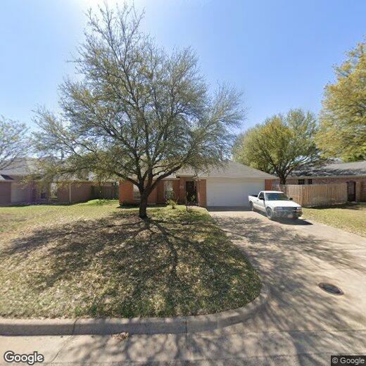 Foto principal - 415 Preston Dr