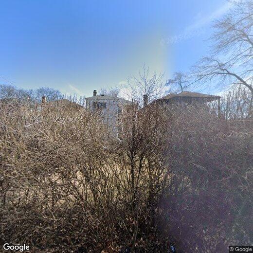 Primary Photo - 6204 N Troy St