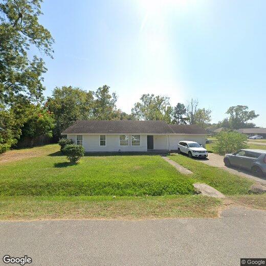 595 Highland Dr, Beaumont, TX 77705 House for Rent in Beaumont, TX