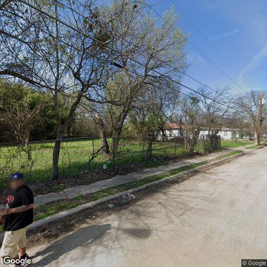 Primary Photo - 3525 Herrling St