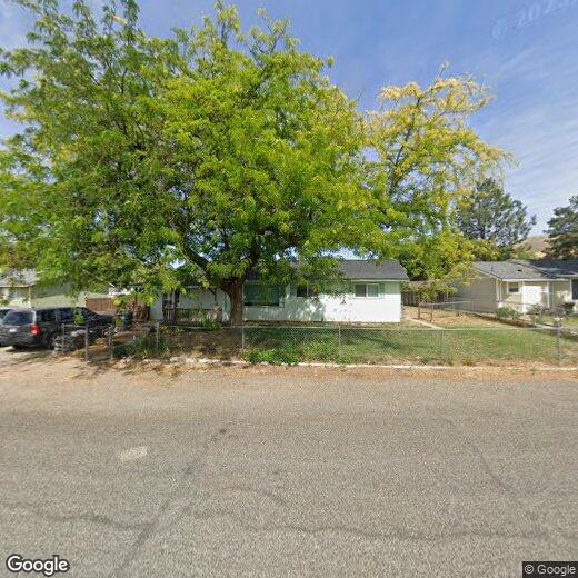 1034 Hemlock St, Prosser, WA 99350 House Rental in Prosser, WA