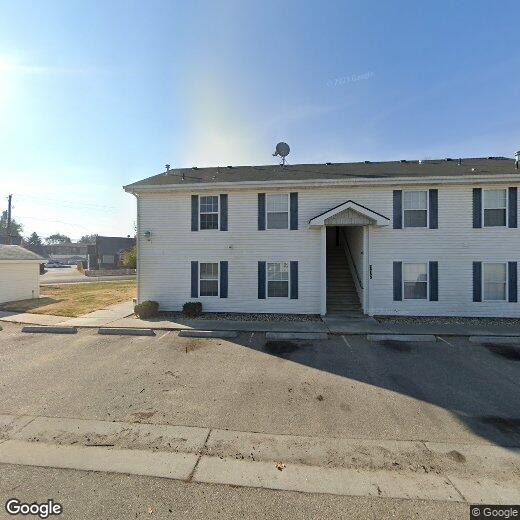 Primary Photo - 112 Davis Ave