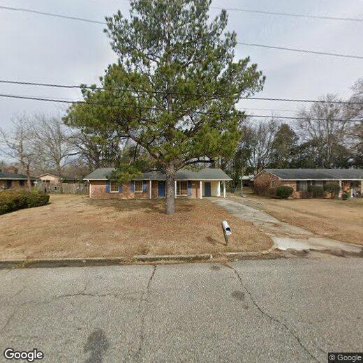 Foto principal - 4909 Sunshine Dr