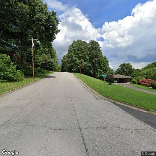 Primary Photo - 300 Hermitage Dr