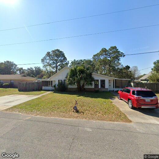 Primary Photo - 2820 Villa Woods Cir