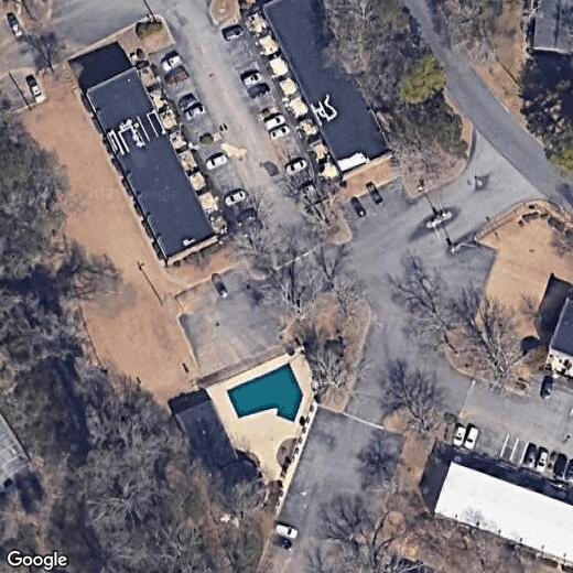 Primary Photo - 105 N River Dr