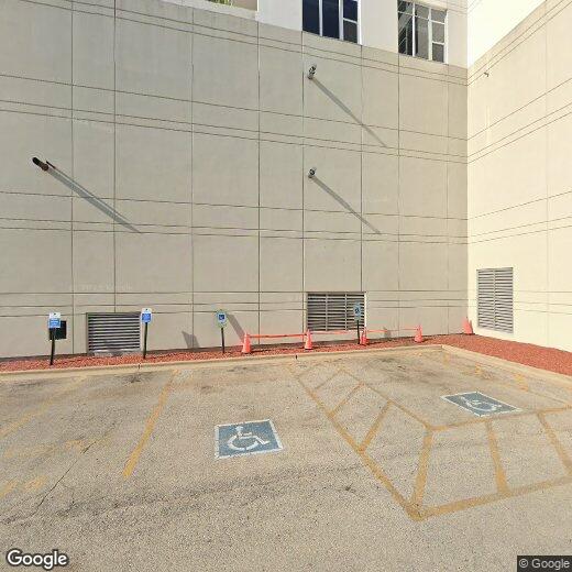 Primary Photo - 901 W Madison St
