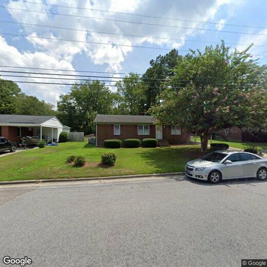 Foto principal - 211 Nichols Dr