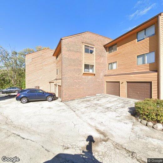 Primary Photo - 9555 Arrowhead Dr