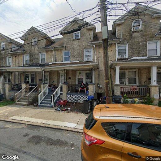 Primary Photo - 823 Louis St