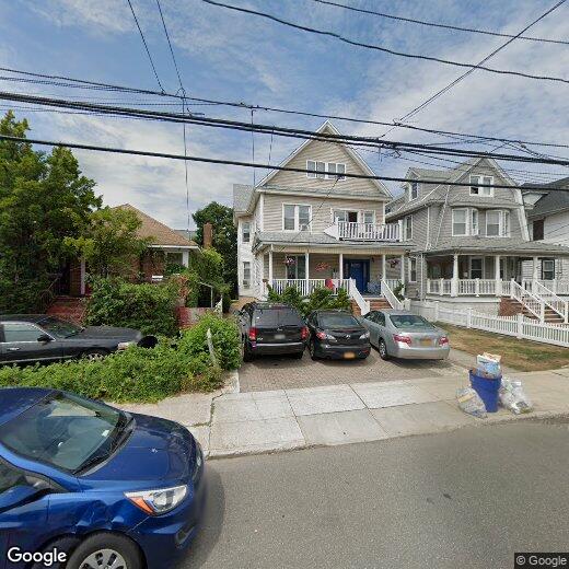 Foto principal - 241 Beach 118th St