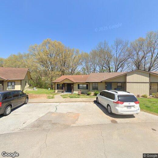 7 Eleanor Ln, Bella Vista, AR 72714 House for Rent in Bella Vista, AR