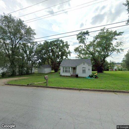 Primary Photo - 2 bed 1 bath