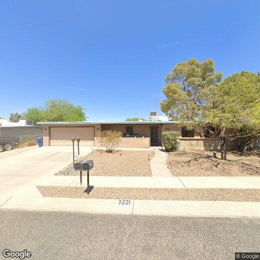 Primary Photo - Newly Renovated - 3 bed 2 Bath - Close to ...
