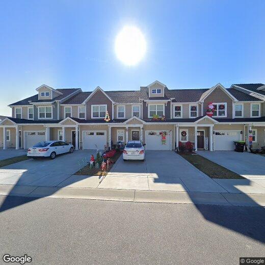 Foto principal - 7240 Bellacroft Dr