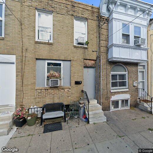 Primary Photo - 405 Hoffman St