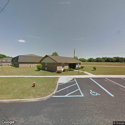 Primary Photo - 401 Dogwood Dr