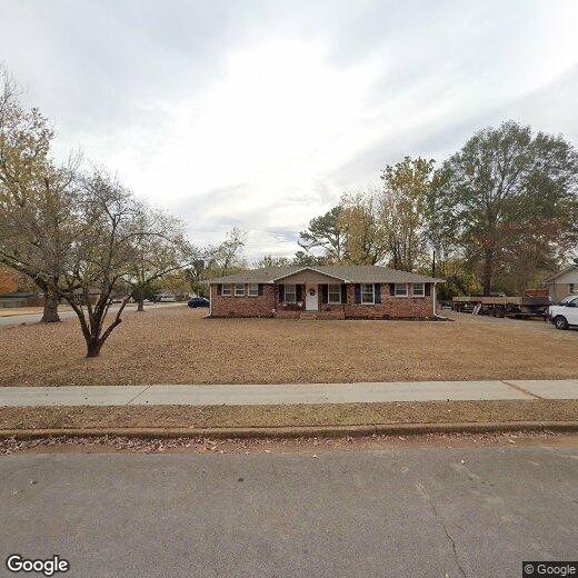 Foto principal - 6201 Deramus Ave NW