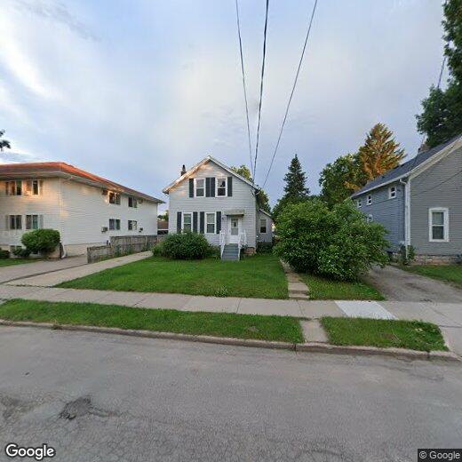 Primary Photo - 743 Woodland Ave