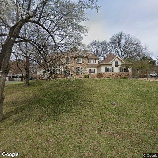 15 Paxton Ln, Ladue, MO 63124 House for Rent in Ladue, MO