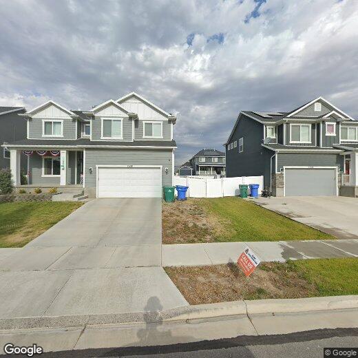 Foto principal - 12842 S Maple Springs Rd