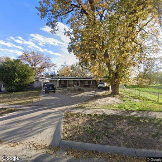 Primary Photo - 700 E 3rd St