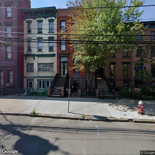 Primary Photo - 209 Pavonia Ave