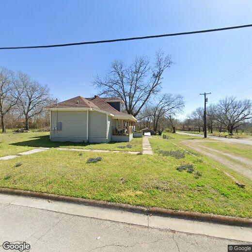Primary Photo - 1702 Lindsay St