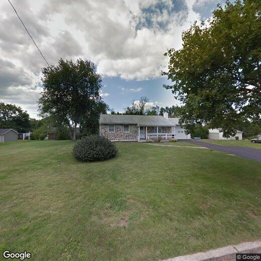 Primary Photo - 225 Hause Ave